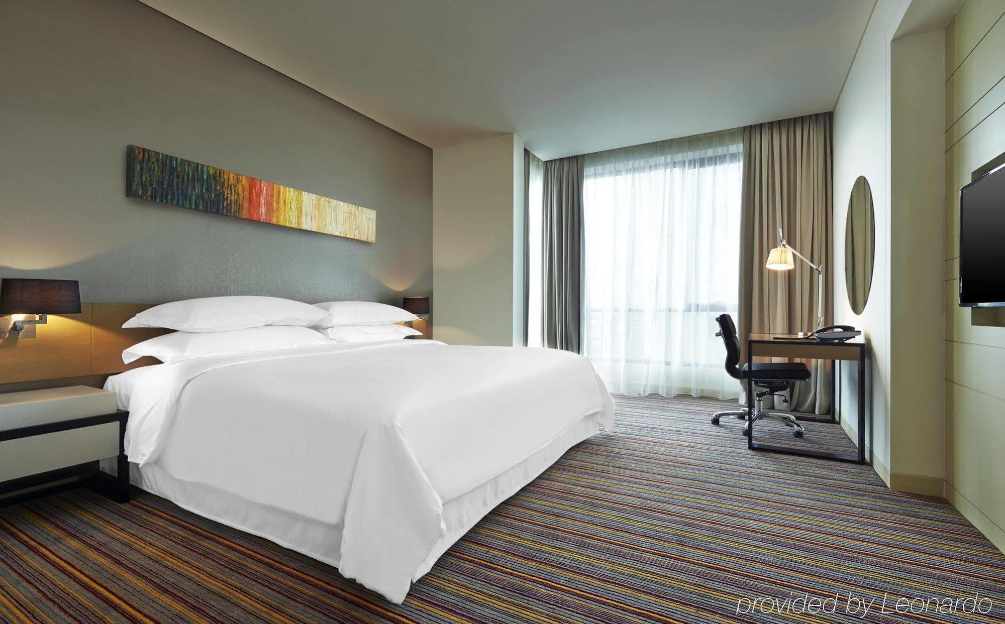 Four Points By Sheraton Puchong Exteriör bild