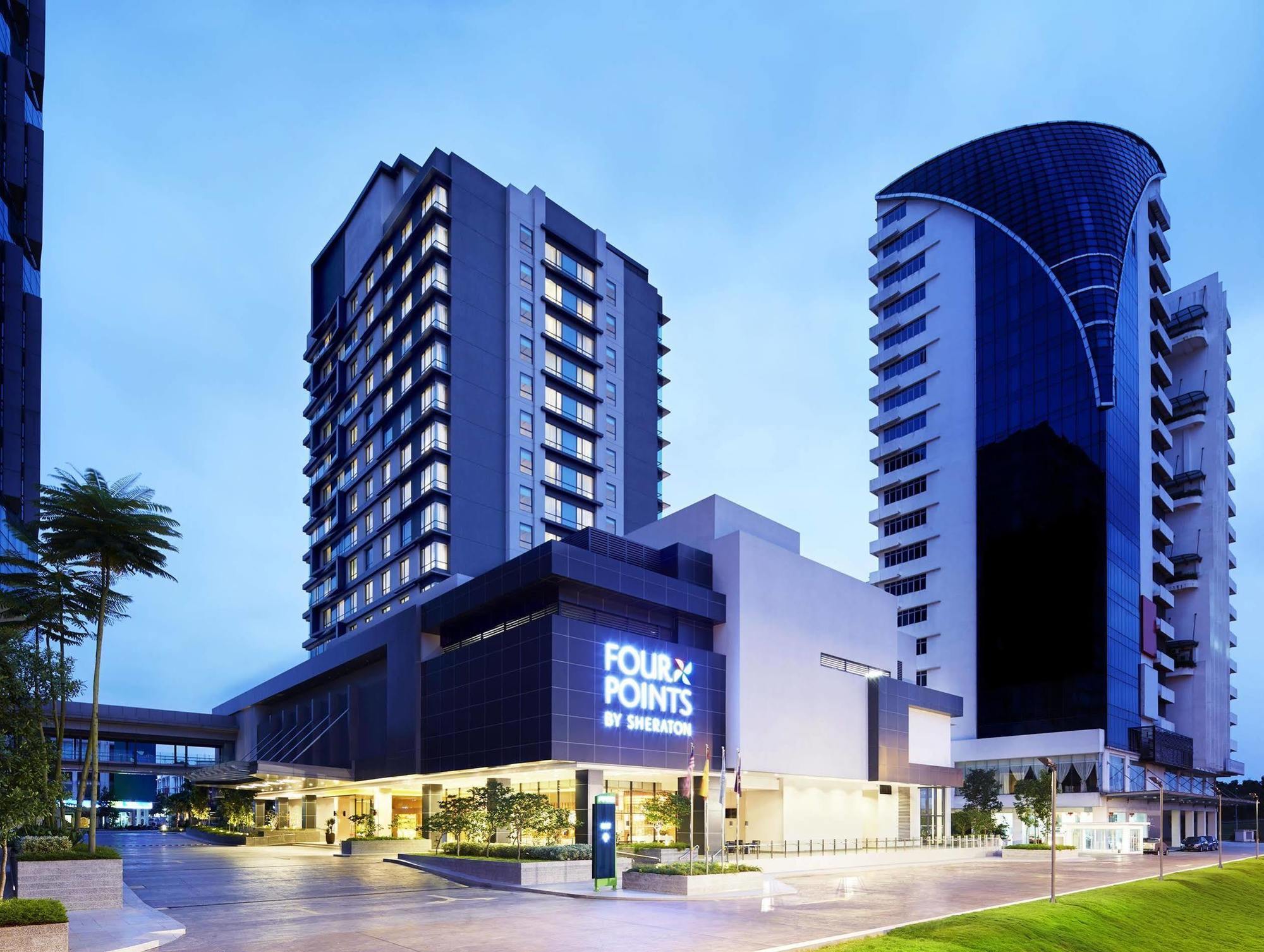 Four Points By Sheraton Puchong Exteriör bild