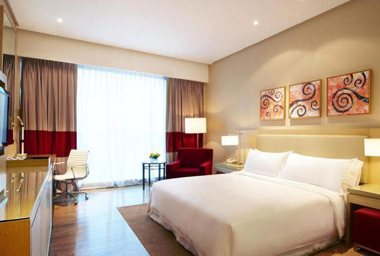 Four Points By Sheraton Puchong Exteriör bild